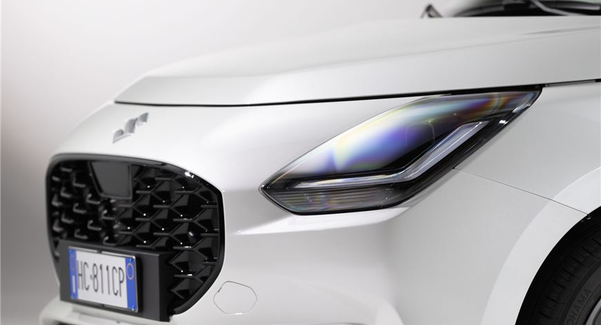 Suzuki Swift Sakura immagine 9